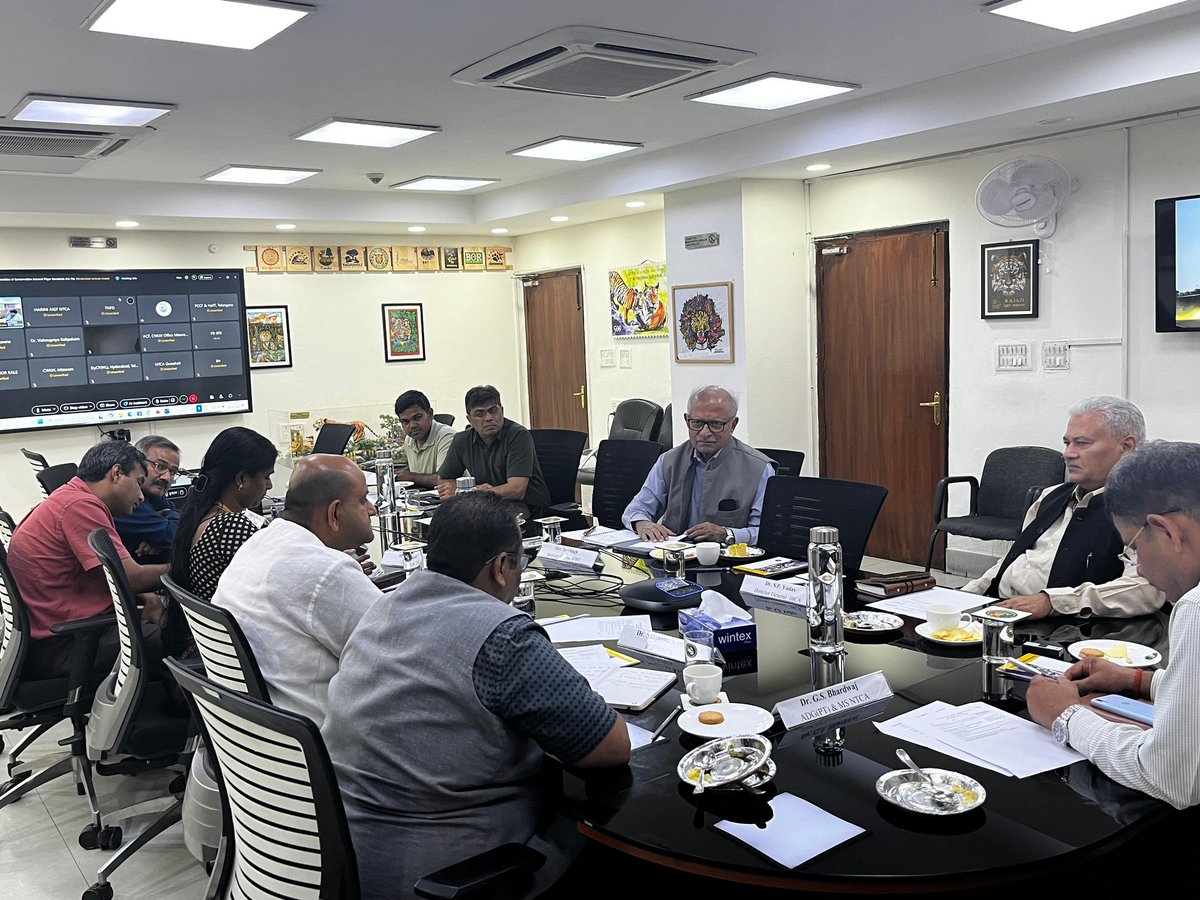 ntca_india's tweet image. A meeting of the National Committee on Conservation Assured Tiger Standards (CA/TS) took place today with DG @IBCA_official , CEO @WWFINDIA , Country Head @IUCN India and Program coordinator @Unitedfortigers besides @ntca_india officials participating