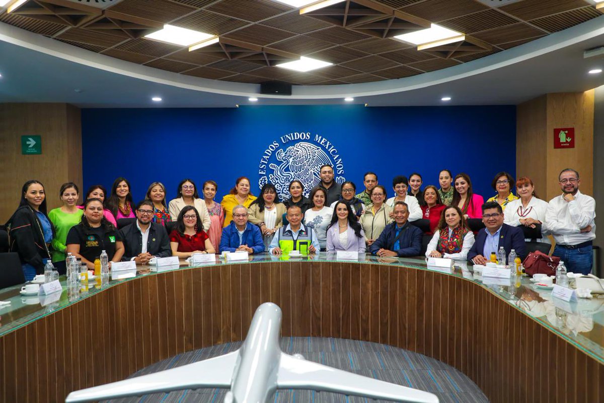 Las y los <a href="/DiputadosMorena/">Tus Diputadas y Diputados Morena</a> realizamos un recorrido por las instalaciones del <a href="/aifaaero/">Aeropuerto Internacional Felipe Ángeles</a>, aeropuerto de clase mundial. 

Producto de la visión y el compromiso social del ex presidente <a href="/lopezobrador_/">Andrés Manuel</a>  hoy este aeropuerto se fortalece para convertirse en un centro estratégico de