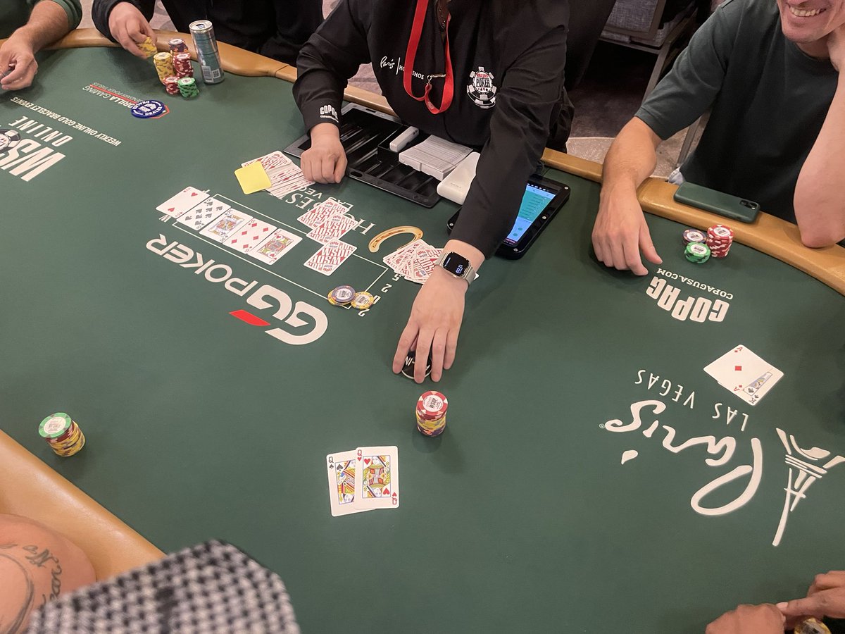 EricMizrachi's tweet image. I just busted the very first hand on day 3 @WSOP Main Event. It was fun and I’ll be back next year. Now hopefully twin @TheGrinder44 can win it as he’s the last brother in. ♠️♥️♣️♦️ #TeamMizrachi
