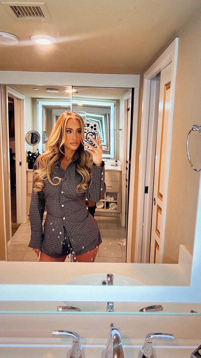 ‍ ‍‍ ‍‍ ‍‍ ‍𝑩𝑬𝑳𝑳𝑰𝑺𝑺𝑰𝑴𝑨. ఇ tweet media