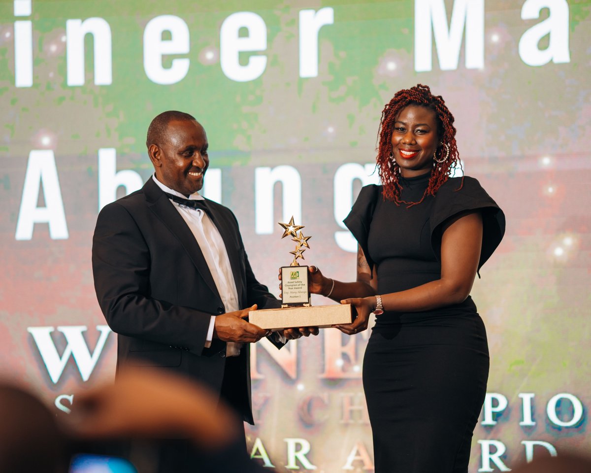 maryabungu's tweet photo. I’m deeply honored to receive the Road Safety Champion of the Year award at the @AAKenya Road Safety Awards!
This recognition fuels my commitment to creating safer roads for all.
#AAKenyaAwards #RoadSafety #VisionZero #Leadership #MaryAbungu https://t.co/HLempy8jab