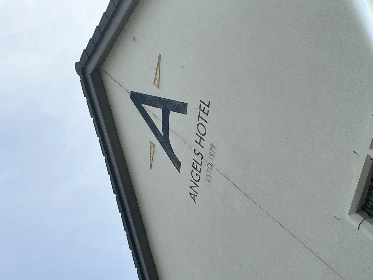 scothospgroup's tweet image. It is always great to be able to be out and about at member venues, & todays visit was to Angels to chat with Martine & Joanne to have a general catch up & talk all things @bbnscotland
Sorry you werent there @SiobhanEdwards1 but we will catch up soon.