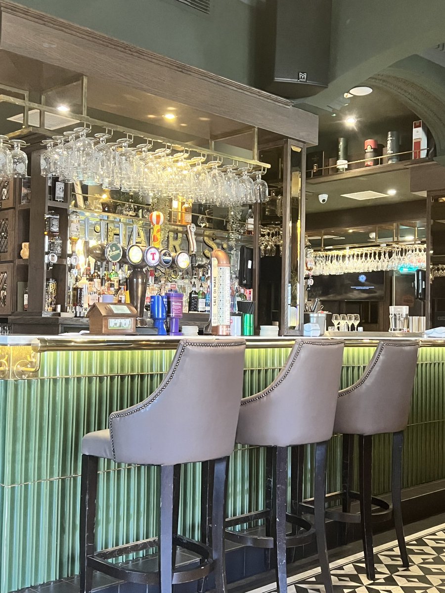 scothospgroup's tweet image. It is always great to be able to be out and about at member venues, & todays visit was to Angels to chat with Martine & Joanne to have a general catch up & talk all things @bbnscotland
Sorry you werent there @SiobhanEdwards1 but we will catch up soon.