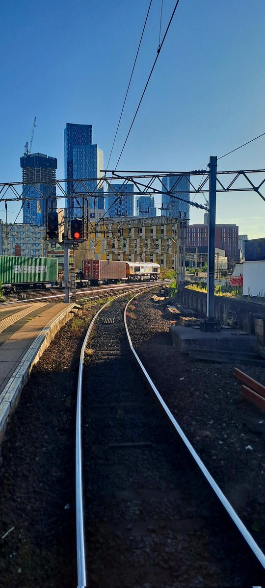 Guard_Amos (@guard_amos) on Twitter photo A bonus view from the <a href="/northernassist/">NORTHERN π</a> #mobileoffice sees <a href="/GBRailfreight/">GB Railfreight</a> #gm66707SirSamFay threads its way through Manchester Oxford Rd as it heads for Trafford Park Railfreight Terminal A bonus view from the <a href="/northernassist/">NORTHERN π</a> #mobileoffice sees <a href="/GBRailfreight/">GB Railfreight</a> #gm66707SirSamFay threads its way through Manchester Oxford Rd as it heads for Trafford Park Railfreight Terminal