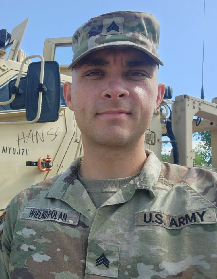 HelmetsHardhats's tweet image. “Make the most of your GI Bill benefits! After serving your country, invest in yourself — learn valuable trade skills and earn while you do it.” - #H2Hero Julien Wielkopolan — Army Vet & HVAC Tech w/ Local 324.
This post is sponsored by @StanleyBlkDeckr. #H2HSuccessStory