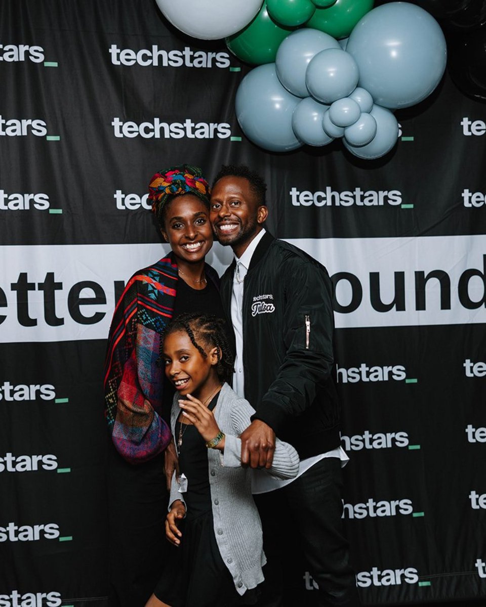 Techstars's tweet image. Everything that went down at Techstars in June:
🔹 83 new investments
🔹 8 portfolio companies secured funding
🔹 1 portfolio company was acquired
🔹 3 Founder Catalyst programs have open applications
🔗 Read the full recap here: tsta.rs/VJxZ50WjOQa