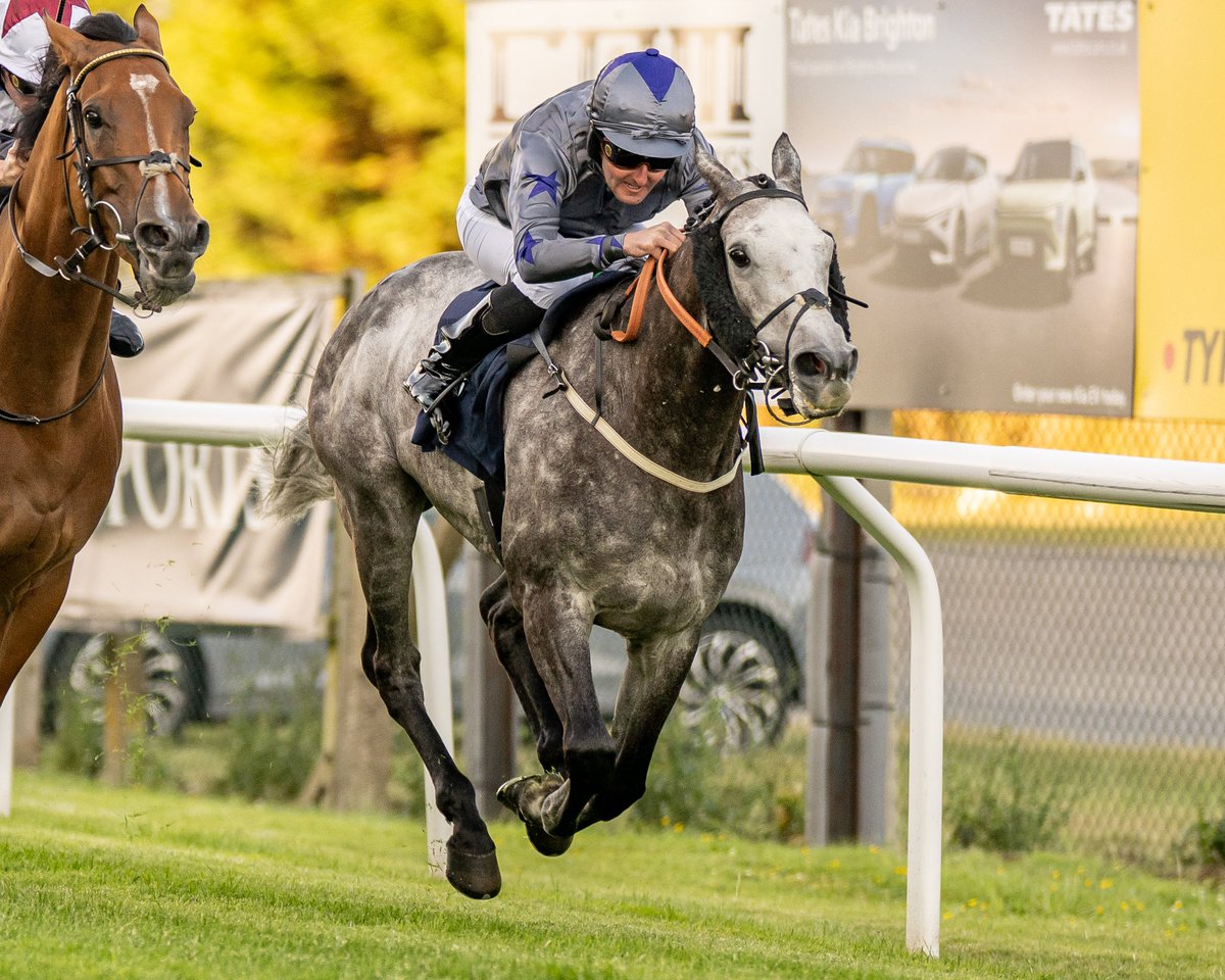 Brighton Racecourse (@brightonrace) on Twitter photo RACE 4 RESULT - <a href="/StarSports_Bet/">Star Sports Bookmakers</a> Handicap
🥇 Bohemian Breeze
🥈 Voix De Bocelli
🥉 Init Together
Jockey: Tom Queally
Trainer: <a href="/gl_racing/">Gary & Josh Moore Racing</a>
Owner: Moore Racing Syndicate
📸 <a href="/dcoolimages/">Darren Cool Images</a> RACE 4 RESULT - <a href="/StarSports_Bet/">Star Sports Bookmakers</a> Handicap
🥇 Bohemian Breeze
🥈 Voix De Bocelli
🥉 Init Together
Jockey: Tom Queally
Trainer: <a href="/gl_racing/">Gary & Josh Moore Racing</a>
Owner: Moore Racing Syndicate
📸 <a href="/dcoolimages/">Darren Cool Images</a>