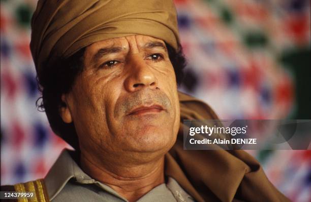 A proposito di Libia 
Ecco cosa faceva “il malvagio tiranno” Gheddafi al suo popolo:
1. Elettricità gratuita per tutti.
2. Prestiti senza interessi grazie a banche pubbliche.
3. La casa era un diritto garantito per ogni cittadino.⬇️