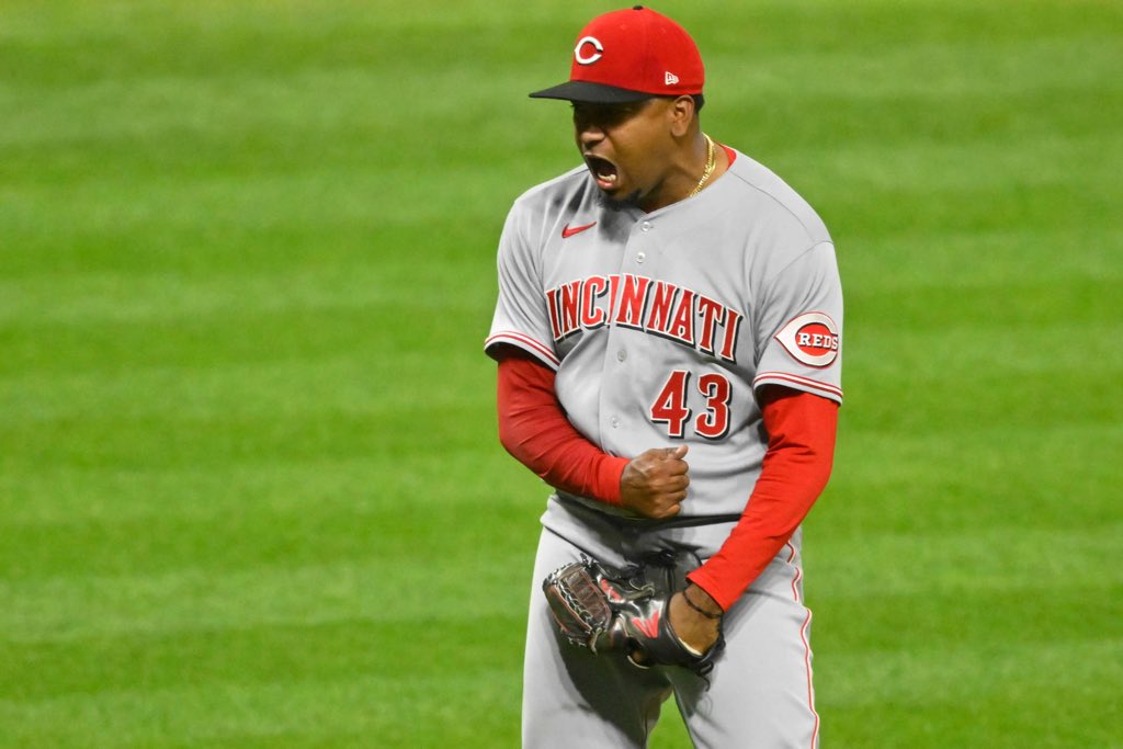 Dodgers llamó a Alexis Díaz, hermano de Edwin "Sugar" Díaz