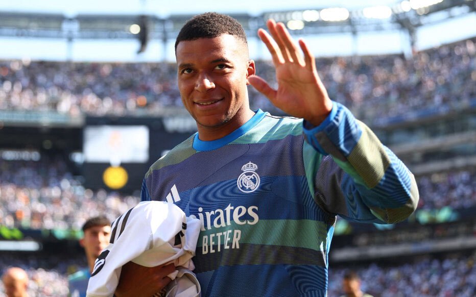 🚨🔵🔴 Le Parisien | 

علاقة مبابي وباريس تحسنت في الأسابيع الأخيرة بشكلٍ كبير بعد أن سحب اللاعب شكواه ضدهم .