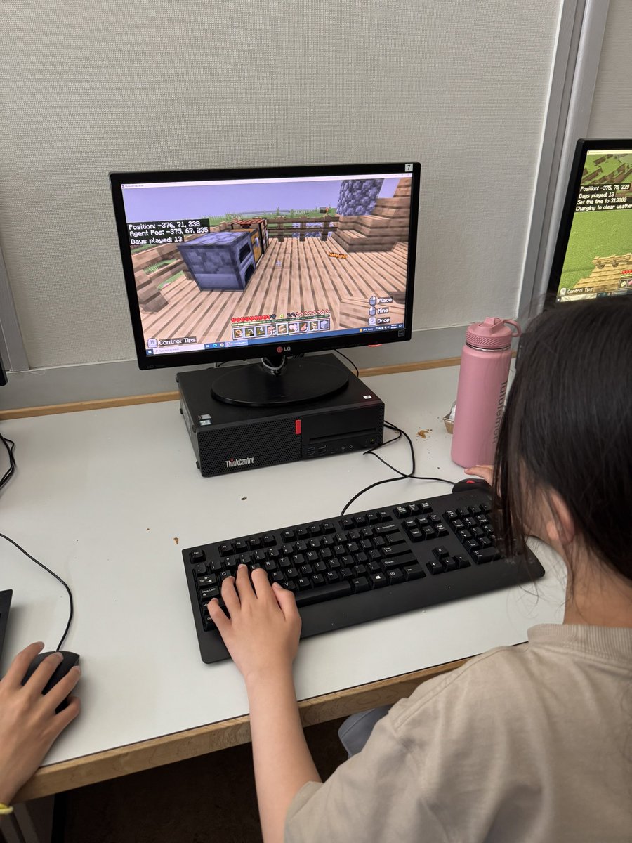 Deanna Sue tweet media