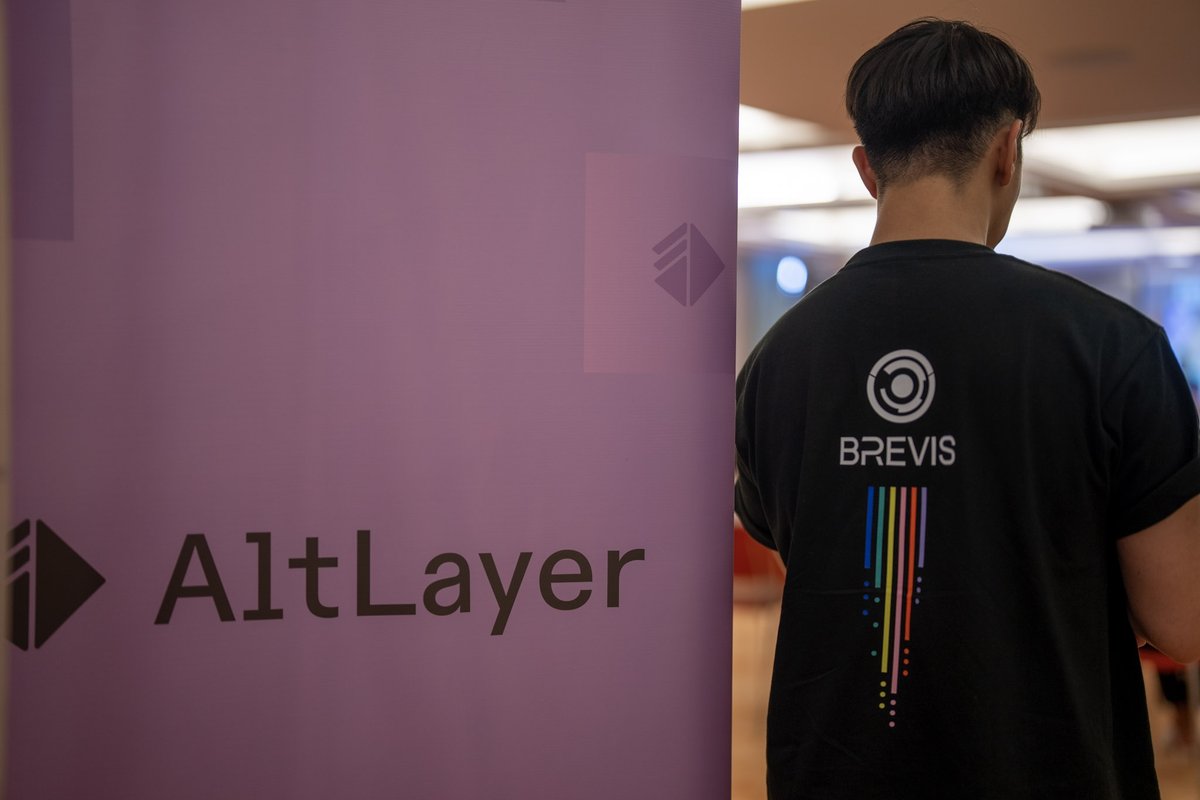 Brevis (@brevis_zk) on Twitter photo 💫We had an awesome time connecting and chatting with everyone at the (Re)fundamentals event at <a href="/EthCC/">EthCC - Ethereum Community Conference</a>!
💡Lots of thought provoking topics and insightful discussions.
⚡️We were thrilled to be co-hosts alongside <a href="/boundless_xyz/">Boundless</a> and want to thank <a href="/alt_layer/">AltLayer</a> for hosting! 💫We had an awesome time connecting and chatting with everyone at the (Re)fundamentals event at <a href="/EthCC/">EthCC - Ethereum Community Conference</a>!
💡Lots of thought provoking topics and insightful discussions.
⚡️We were thrilled to be co-hosts alongside <a href="/boundless_xyz/">Boundless</a> and want to thank <a href="/alt_layer/">AltLayer</a> for hosting!