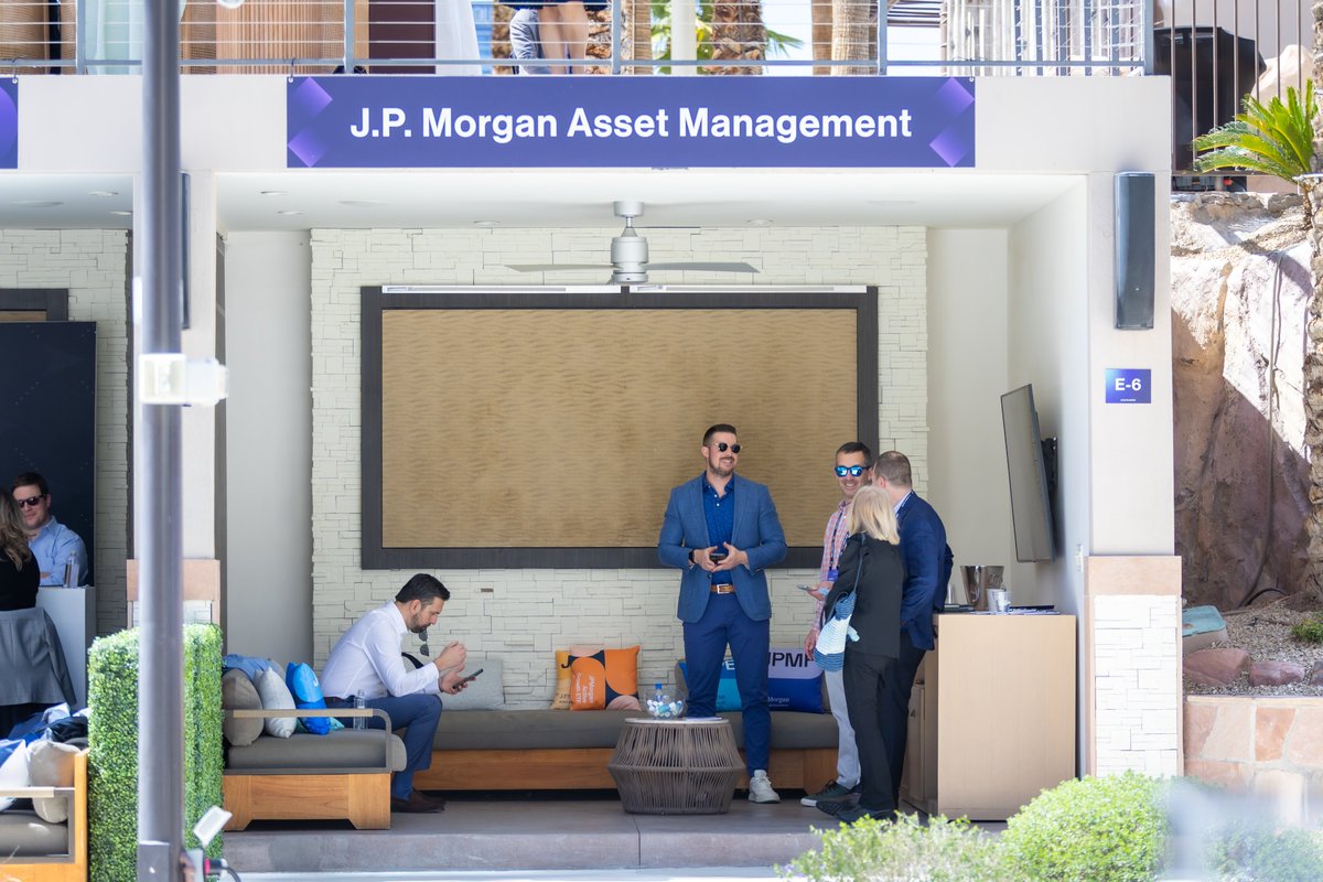 Exchange 2025 🔜 Las Vegas, NV (@exchangeetf) on Twitter photo At @ExchangeETF 2025, <a href="/JPMorganAM/">J.P. Morgan Asset Management</a> once again proved why they’re a trusted voice in and for the investment community.
Their leadership and insight were on full display throughout the event, starting with Dr. David Kelly, who returned to the keynote stage for a powerful Market At @ExchangeETF 2025, <a href="/JPMorganAM/">J.P. Morgan Asset Management</a> once again proved why they’re a trusted voice in and for the investment community.
Their leadership and insight were on full display throughout the event, starting with Dr. David Kelly, who returned to the keynote stage for a powerful Market