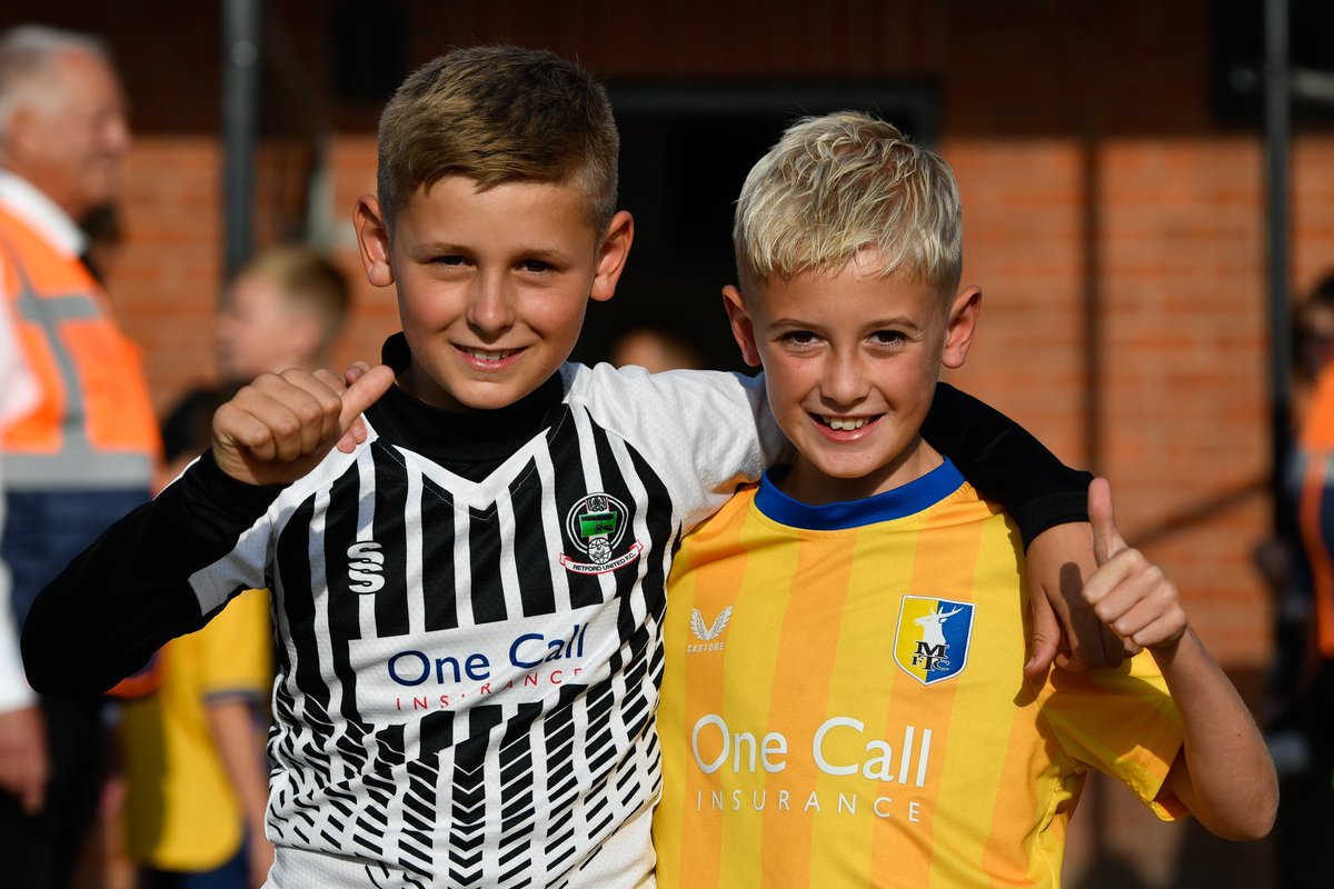 Retford United (@retfordunited) on Twitter photo 1,444 at Cannon Park tonight! Thank you for turning out Stags and Badgers fans.
#UTB 🖤 | 📸 <a href="/McMainPhotos/">McMain Photos</a> 1,444 at Cannon Park tonight! Thank you for turning out Stags and Badgers fans.
#UTB 🖤 | 📸 <a href="/McMainPhotos/">McMain Photos</a>