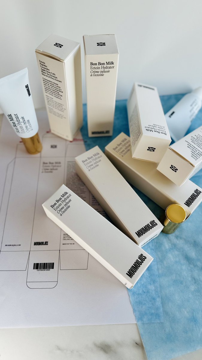 fffabs's tweet image. Secondary packaging has arrived. It’s beginning to look a lot more polished. ✨