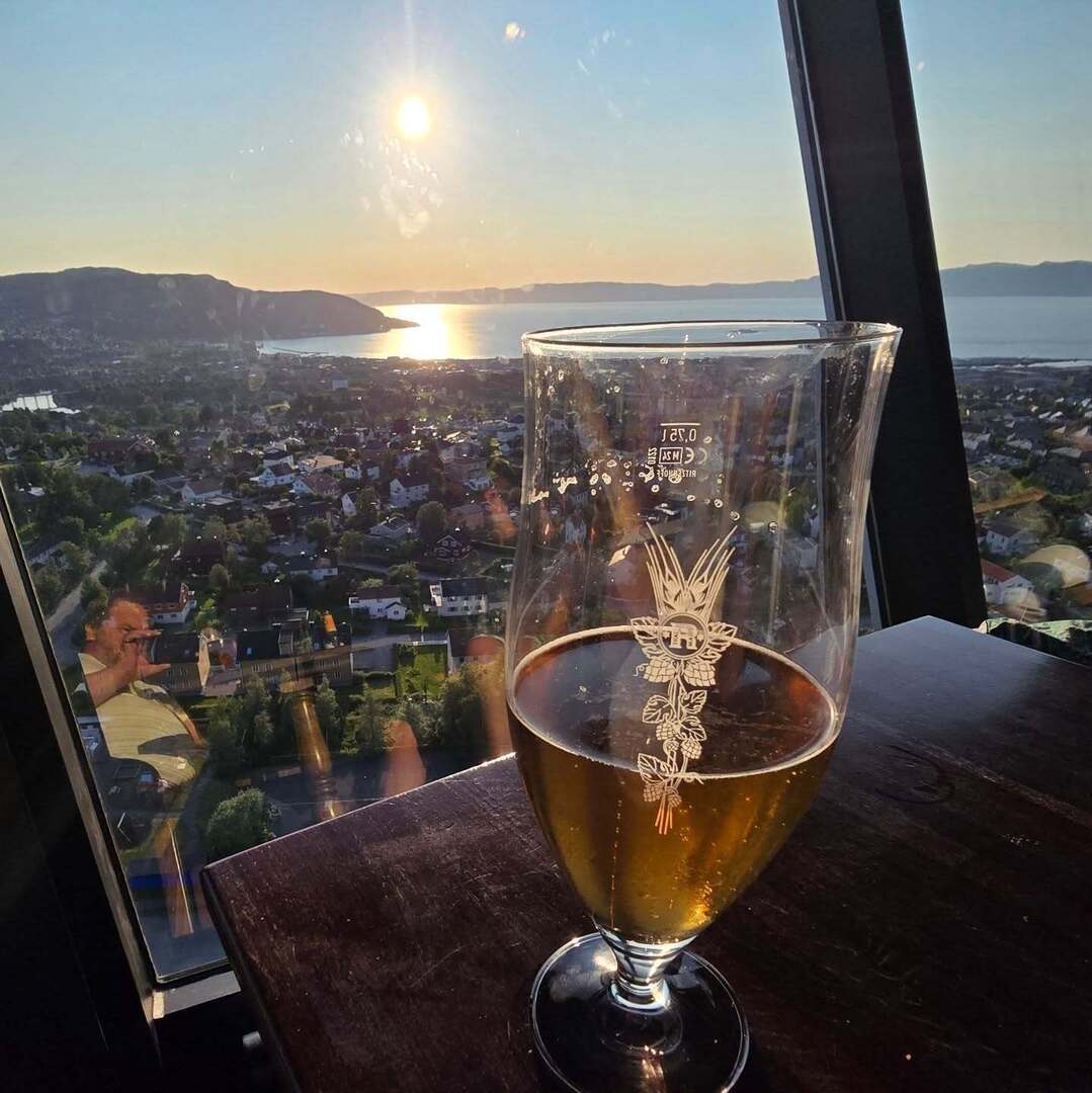 tohell42's tweet image. FML instagr.am/p/DL265v9t96e/