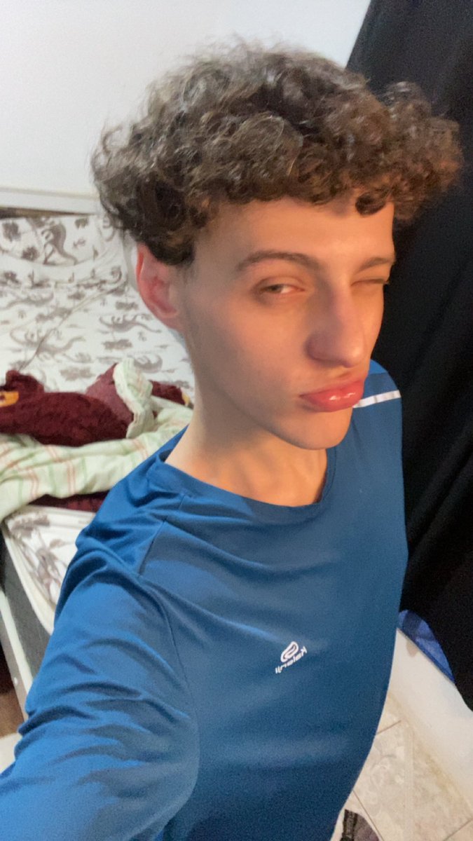 nessa cama de dinossaurinho te farei homem