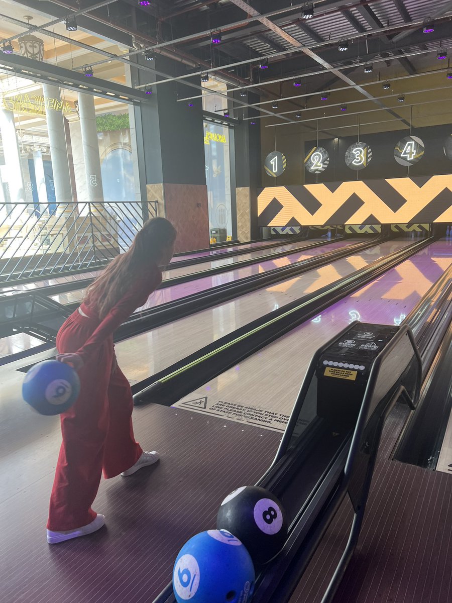 Jessica Foxley (@foxley_jessica) on Twitter photo Our top enrichment attendees were treated to a well-deserved reward trip to Kingpins! A fantastic afternoon of strikes, smiles, and celebration for their commitment and enthusiasm.
#EnrichmentMatters #KingpinsReward #StudentSuccess #CelebratingEffort <a href="/FlixtonGS/">Flixton Girls School</a> Our top enrichment attendees were treated to a well-deserved reward trip to Kingpins! A fantastic afternoon of strikes, smiles, and celebration for their commitment and enthusiasm.
#EnrichmentMatters #KingpinsReward #StudentSuccess #CelebratingEffort <a href="/FlixtonGS/">Flixton Girls School</a>