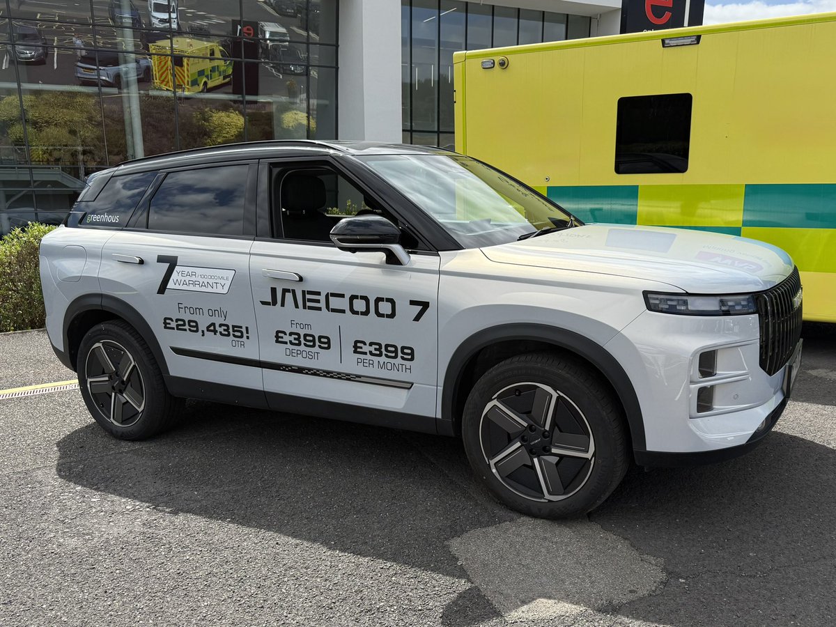 My ride for the next 24 hours 
#Jaecoo #TestDrive #RangeRoverReplacement