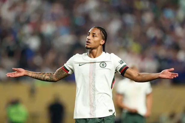 What a goal  🔥🔥
Joao Pedro 🙏🏽
Uyu mupetit ndabona amakipe azayamara nkuko yabikoraga cyane Man U   agikinira Brighton .