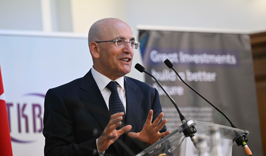 Mehmet Şimşek, Türkiye Katılım Bankaları Birliği ile Birleşik Krallık İhracatın Finansmanı Kuruluşu (UK Export Finance) tarafından düzenlenen İslami Finans Zirvesi'nde konuştu.
Haberin ayrıntılarını eurovizyon.co.uk adresindeki haber sitemizde okuyabilirsiniz