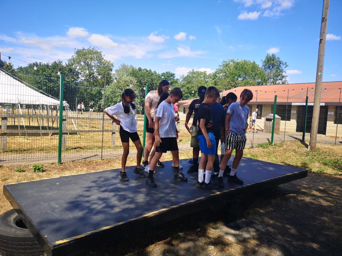 Chigwell Primary tweet media