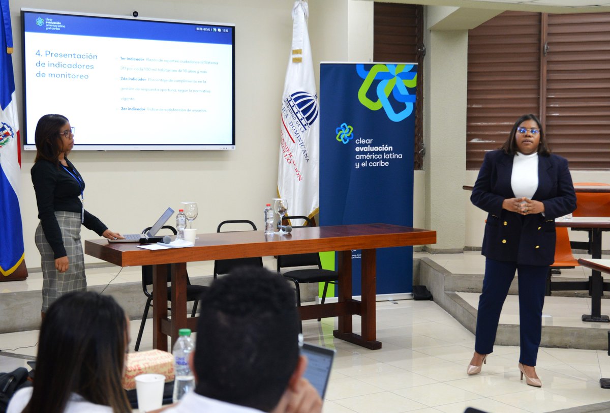 Clear_Lac's tweet image. 🎉 ¡Finalizamos con éxito el curso “Introducción al monitoreo y evaluación de políticas públicas” en República Dominicana! Organizado por @Clear_Lac junto al @MinEconomiaRD, el curso reunió a 40 profesionales comprometidos con mejorar la toma de decisiones públicas a través del…