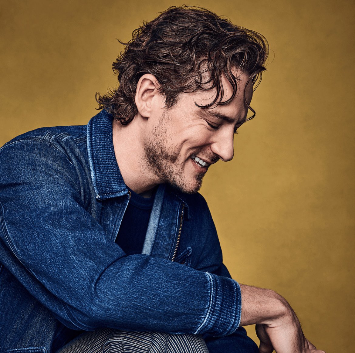 lewispfiles's tweet image. Lewis Pullman for Mens Health.
📸 by Jai Lennard.