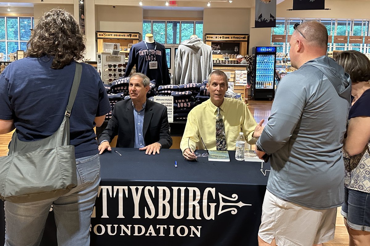 jmnese's tweet image. Honored last Saturday to talk about my new book "The Weather Gods Curse the Gettysburg Campaign" at an event hosted by @gburgfoundation. Day highlighted by presentation w/ co-author Jeffrey Harding w/ Carol Reardon (wrote Foreword) and Greg Forbes (Afterword) in attendance