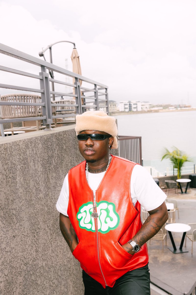Zlatan_Ibile's tweet photo. https://t.co/MJlBoT7DPA
