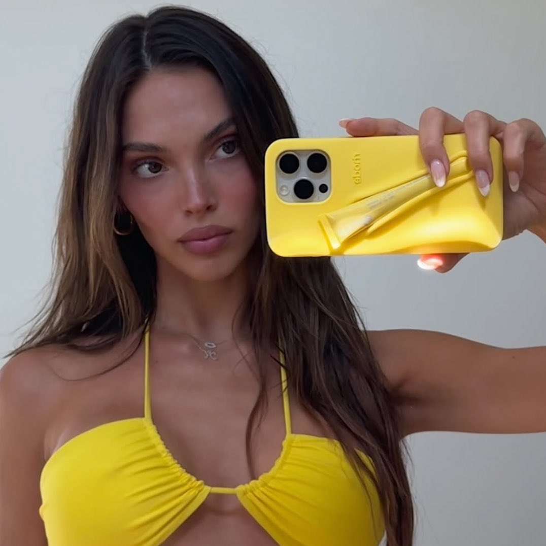 scorpiomuse's tweet image. it’s a rhode summer 🍋🍸