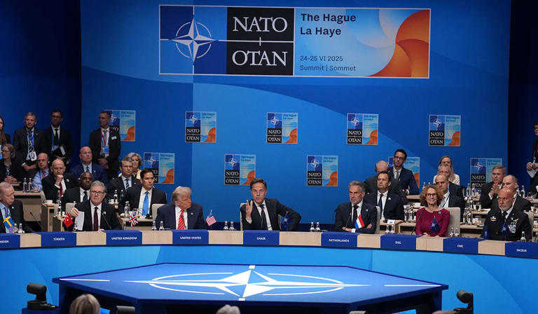 🌍 NATO CHIEF WARNING: World War III Could Begin with Simultaneous Invasions ⚠️🔥

New NATO Secretary-General Mark Rutte issues a chilling warning:
“WWIII could start with coordinated invasions by Xi Jinping and Vladimir Putin.”