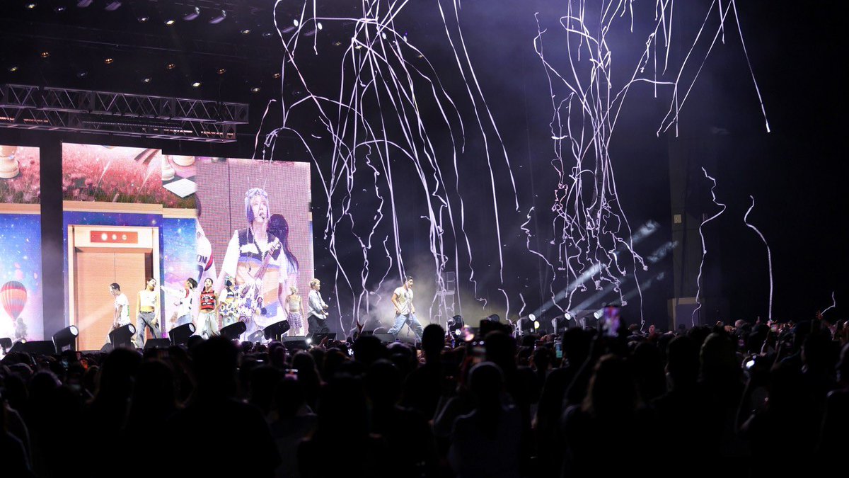 [OFFICIAL] Baekhyun Successfully Wraps Up U.S. Leg of His First Solo World Tour… Forbes: “He Sets a New Milestone”
naver.me/GplNZHrs

The American weekly magazine People also reported, “Baekhyun is entering a new phase of his already successful career, continuing to