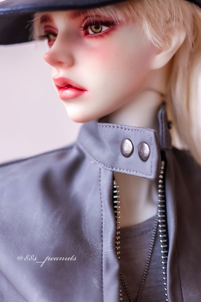 素敵なご縁に感謝いたします❣️

🧥: Theodore様（<a href="/theo___dore/">Theodore</a> ）
💄: Sairindoll様(<a href="/sairindoll/">sairindoll</a> ）
👀: LuMoS# 様（<a href="/lumoseyes/">LuMos#</a>）