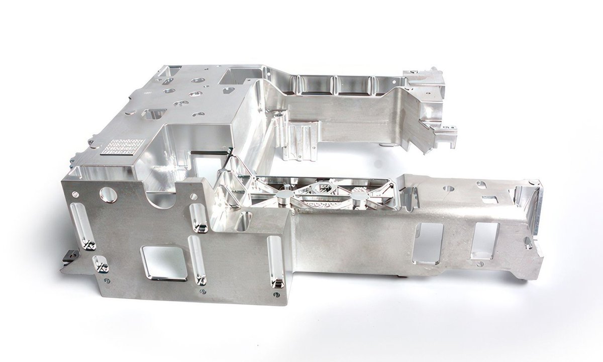 facfox3d's tweet image. CNC Machining with Aluminum Alloy creates exceptional parts! This case highlights a complex chassis, leveraging aluminum's strength & lightweight properties with CNC's precision for intricate geometries.
See more: buff.ly/6eHRJjs
#CNCMachining #Aluminum #ComplexGeometry