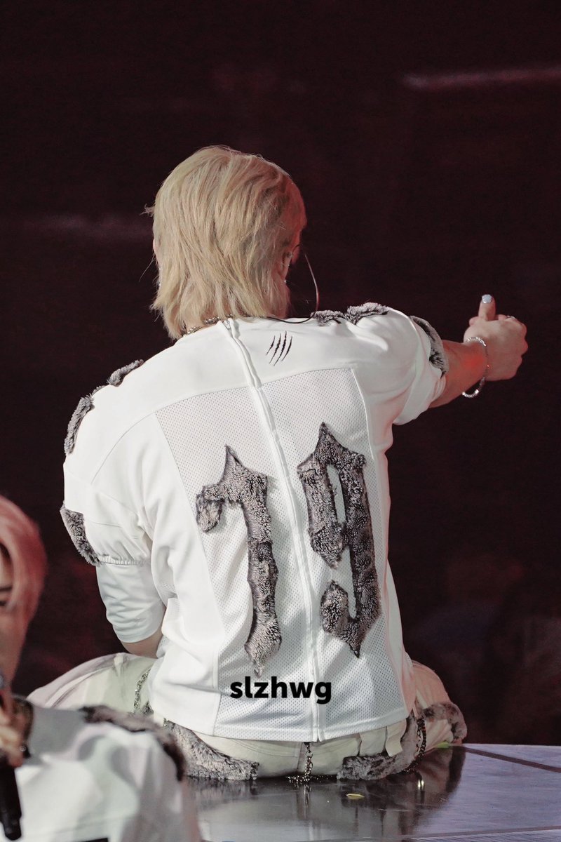 천사의 생일을 축하합니다 🍓🪽
#린커우에서온_천재천사_니콜라스생일
#王奕翔日快樂