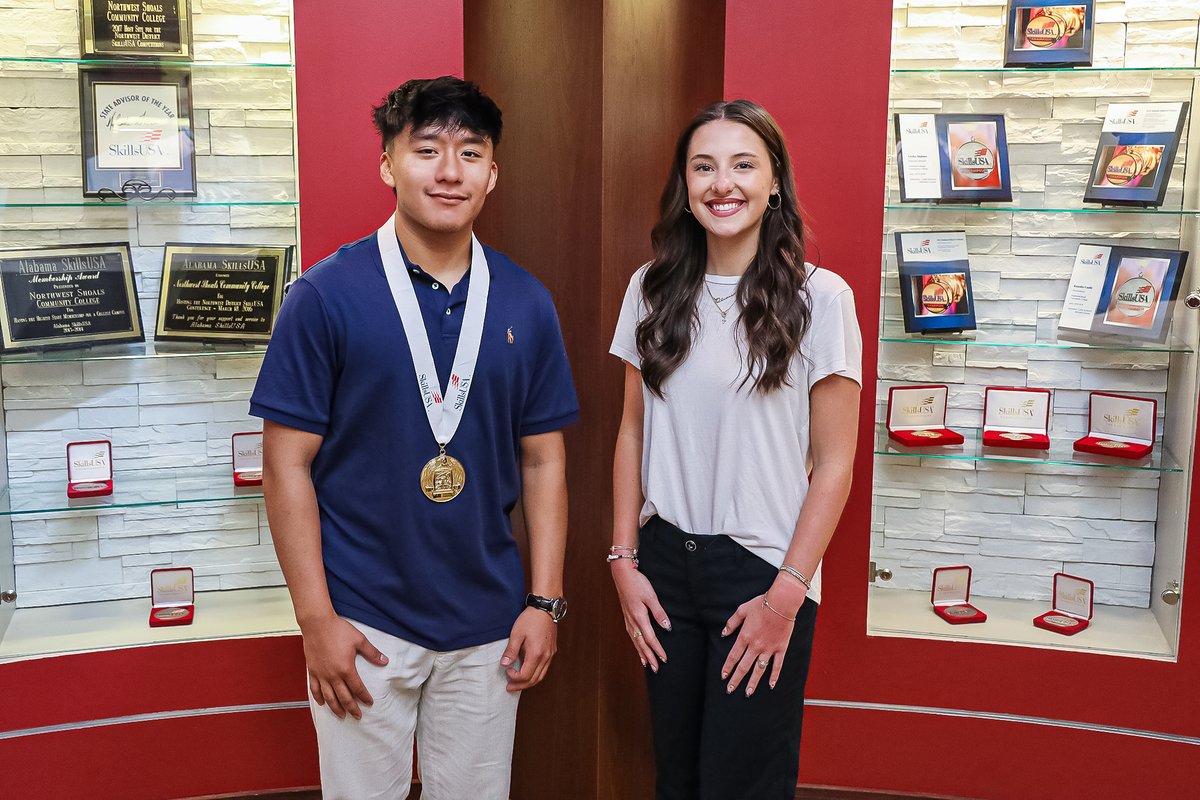 NWSCC's tweet image. Northwest Shoals students proved they are among the nation’s elite as Byron Cotoc-Perez, of Florence, won the gold medal and Olivia Hill, of Savannah, Tenn., placed fourth in the national #SkillsUSA Championships in Atlanta. READ MORE ➡ nwscc.edu/nwscc-barberin… #nwscc #GoPatriots