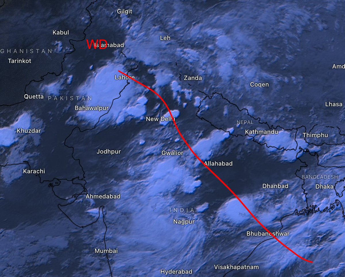 Scattered t-storms have occurred over parts of Northern India, Haryana, Punjab &amp; Delhi today however a WD axis is approaching North India and monsoon axis will shift down toward Delhi &amp; NCR in next few hours.

•Storm action will pick up in next few hours and heavy rains covering