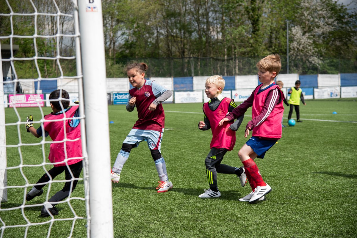 AVFCFoundation's tweet image. Less than two weeks to go now until our Summer Soccer Schools begin 🤩
Ensure your child secures their place today. We’re running soccer schools in the following locations:
📍 Aston
📍 Harborne
📍 Sutton Coldfield
📍 Solihull
📍 Burntwood
Book now: tickets.avfc.co.uk/en-GB/categori…