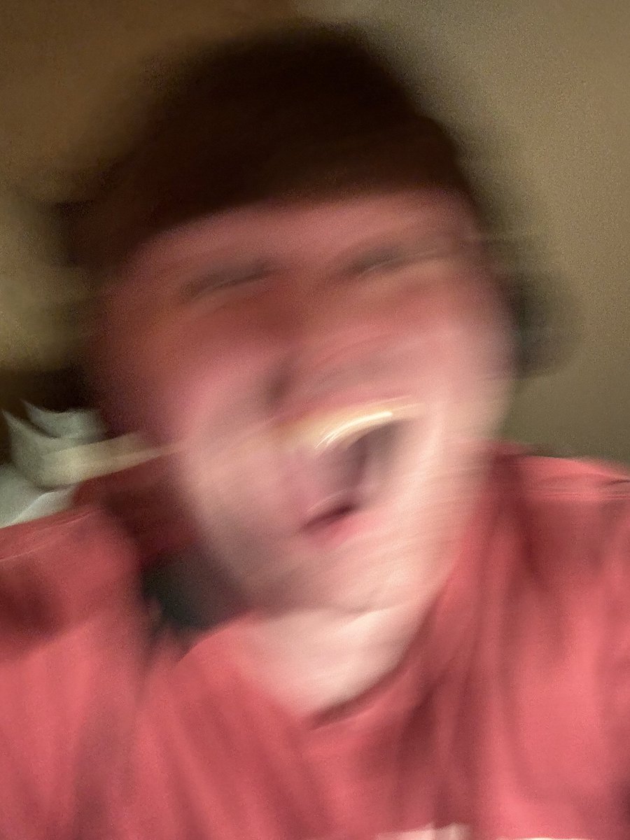 AlteneijiX's tweet photo. @Goreshx Goresh rn https://t.co/hbV8z3LGEg