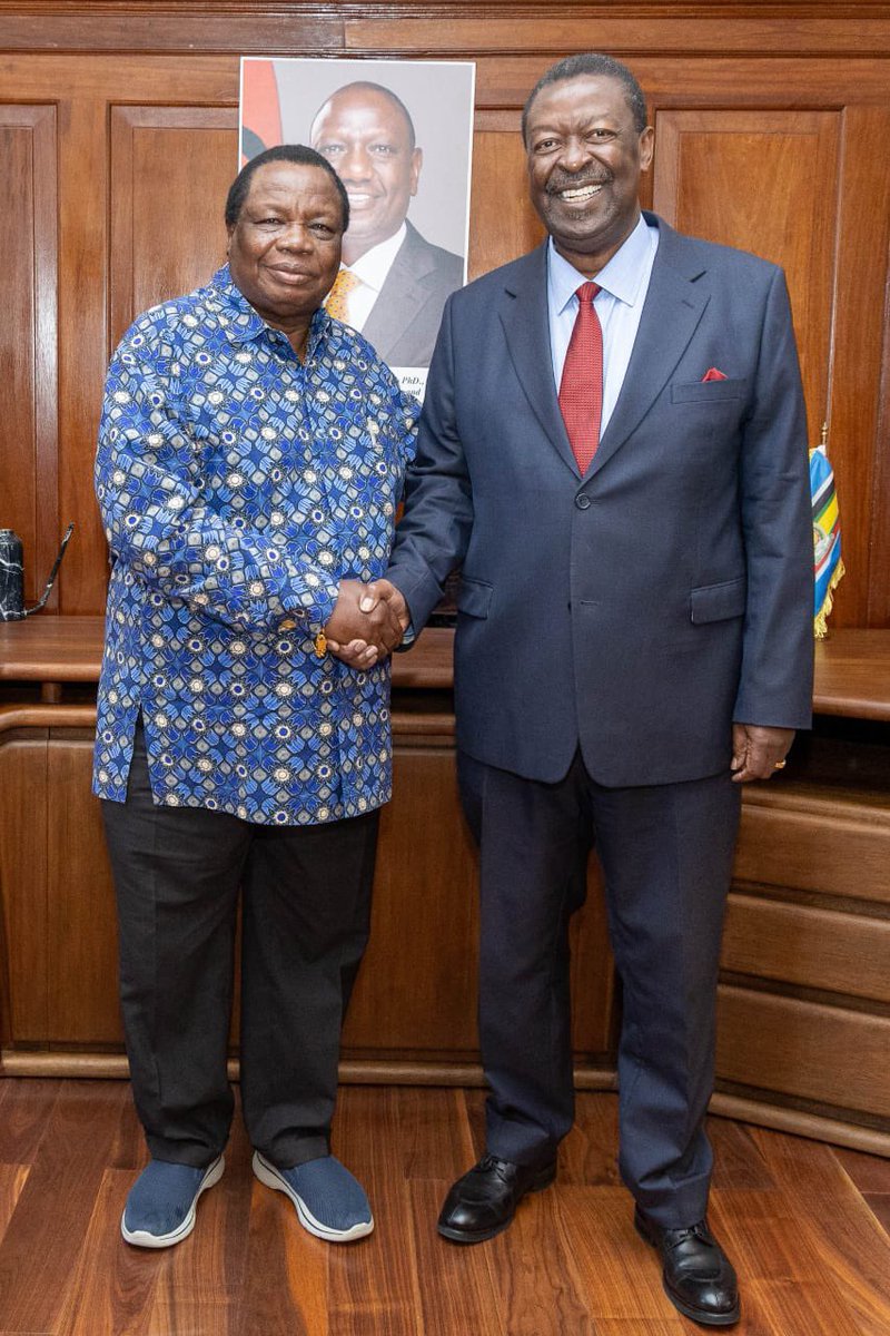 Francis Atwoli NOM (DZA), CBS, EBS, MBS. (@atwolidza) on Twitter photo Today, I paid a courtesy call to the Prime Cabinet Secretary <a href="/MusaliaMudavadi/">Musalia W Mudavadi</a> to discuss critical issues touching on labour in the country.
During the meeting, we shared on the importance of a robust social dialogue framework with his office taking a leading role in advocating Today, I paid a courtesy call to the Prime Cabinet Secretary <a href="/MusaliaMudavadi/">Musalia W Mudavadi</a> to discuss critical issues touching on labour in the country.
During the meeting, we shared on the importance of a robust social dialogue framework with his office taking a leading role in advocating