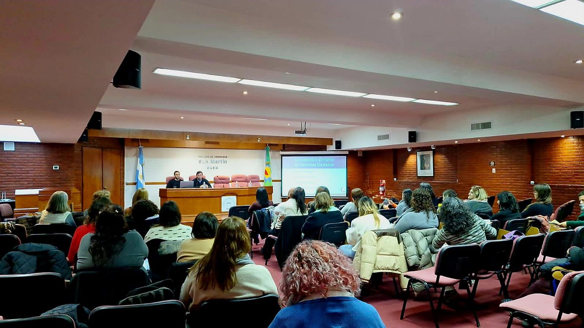 defensoriaPBA's tweet photo. ♿️ Participamos de la Asamblea del Consejo Municipal de Discapacidad de General San Martín, que se desarrolló en el Colegio de Abogados local.

▶️ Durante el encuentro, el equipo de Discapacidad y Personas Mayores presentó el rol del organismo. https://t.co/oDquiuUdxt