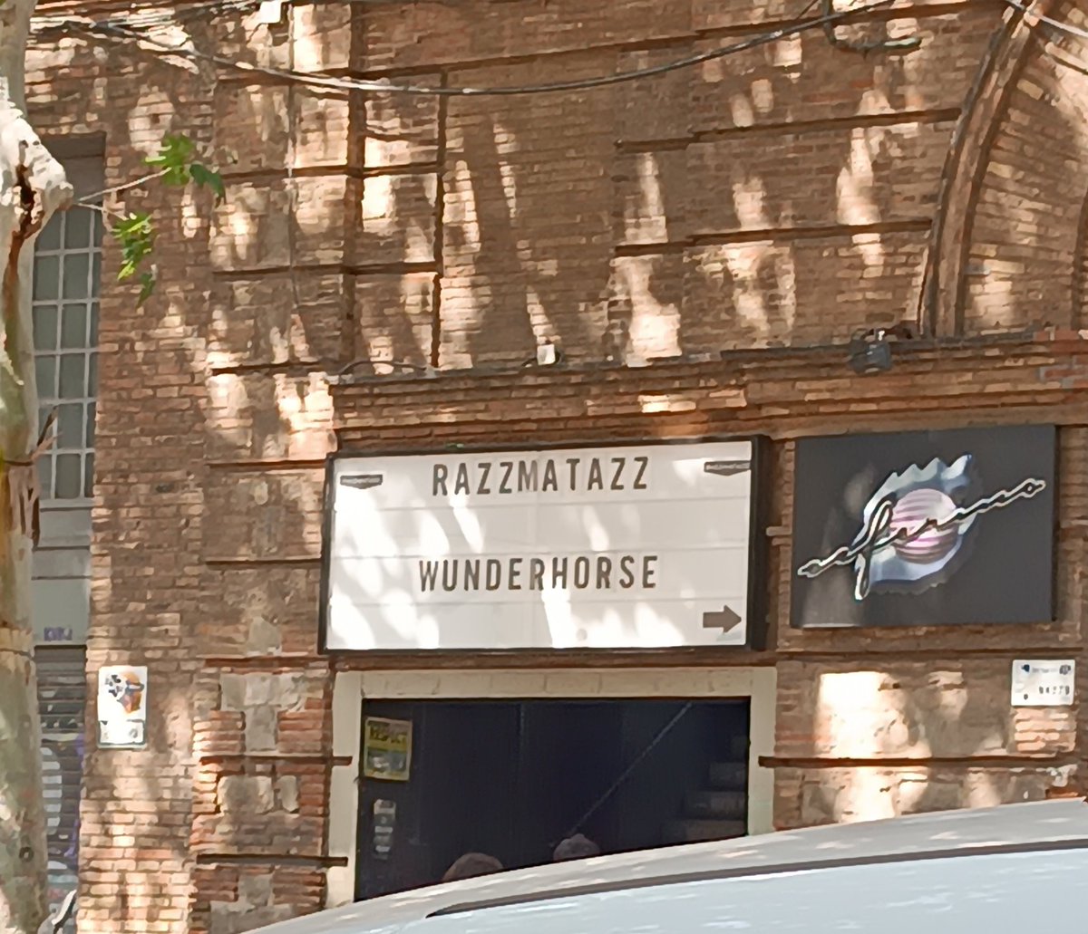 MorgadoPaki's tweet photo. Welcome to Barcelona @wunderhorse https://t.co/GEBBQWTdSp