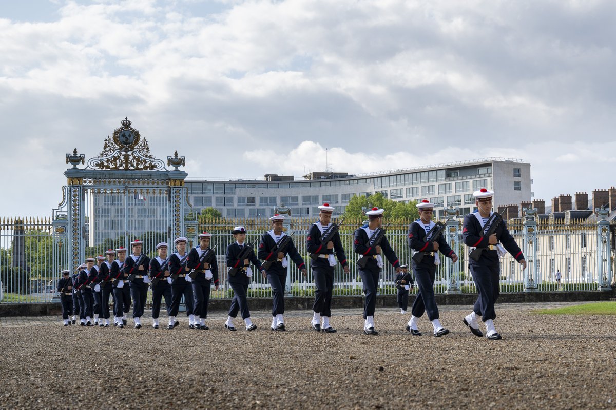 Marine nationale tweet media