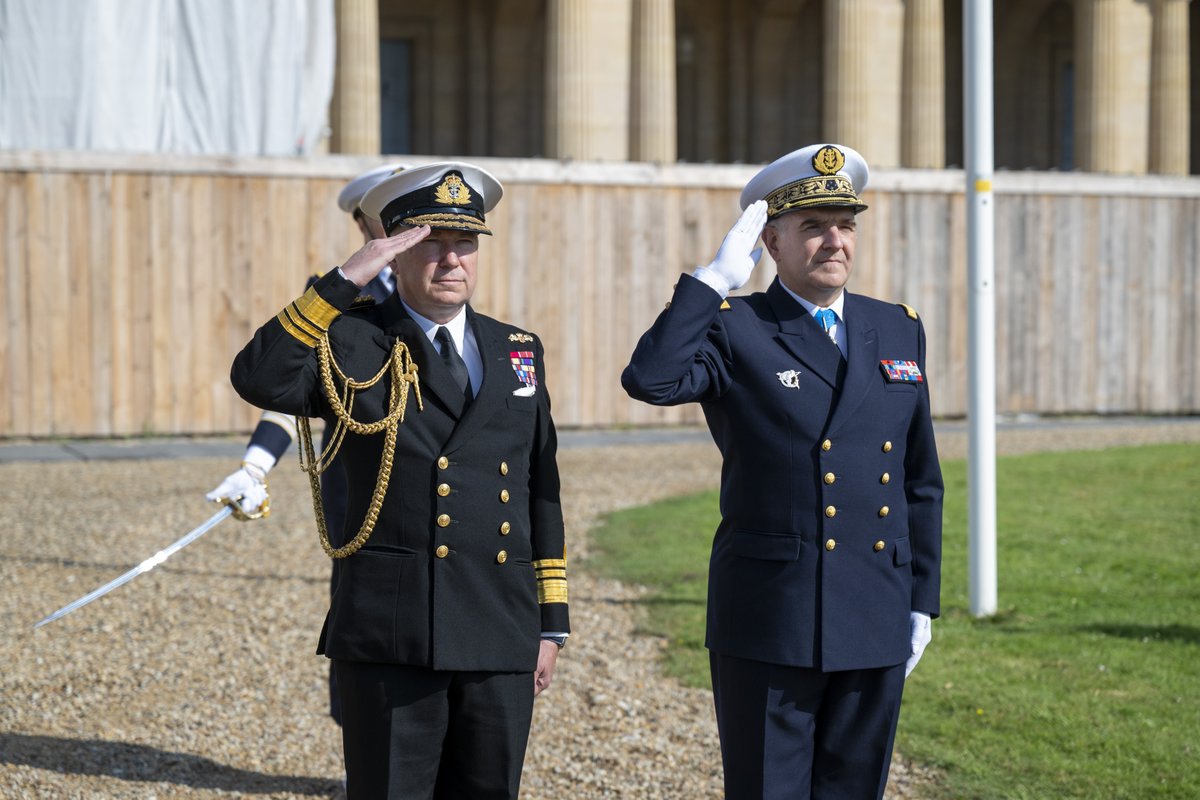 Marine nationale tweet media