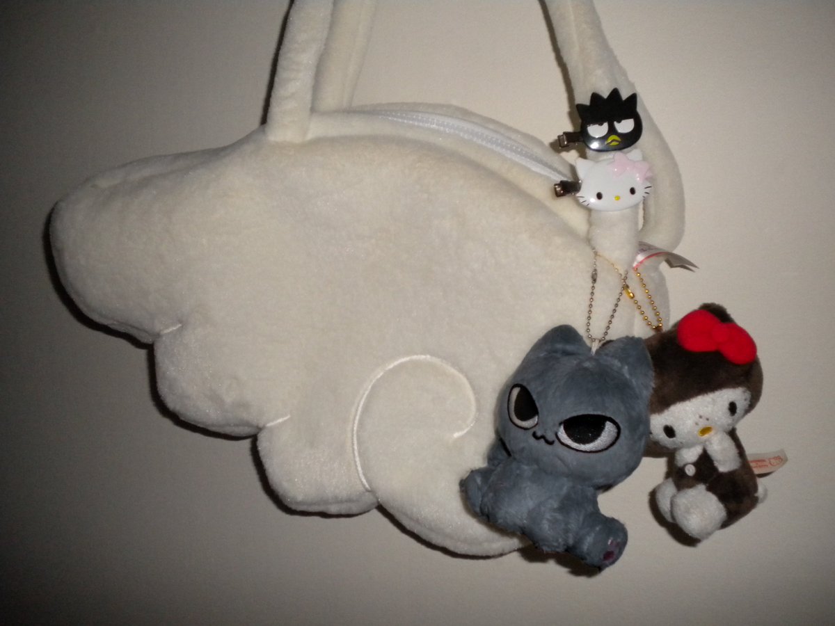 𝗁𝖺𝗉𝗉𝗒 𝗇𝗂𝖼𝗁𝗈𝗅𝖺𝗌 𝖽𝖺𝗒 🐈‍⬛🪽

RT 추첨 한 분께 냐코라스를 보내드립니다!

#린커우에서온_천재천사_니콜라스생일
#王奕翔日快樂
* 국내주소 한정 🍓