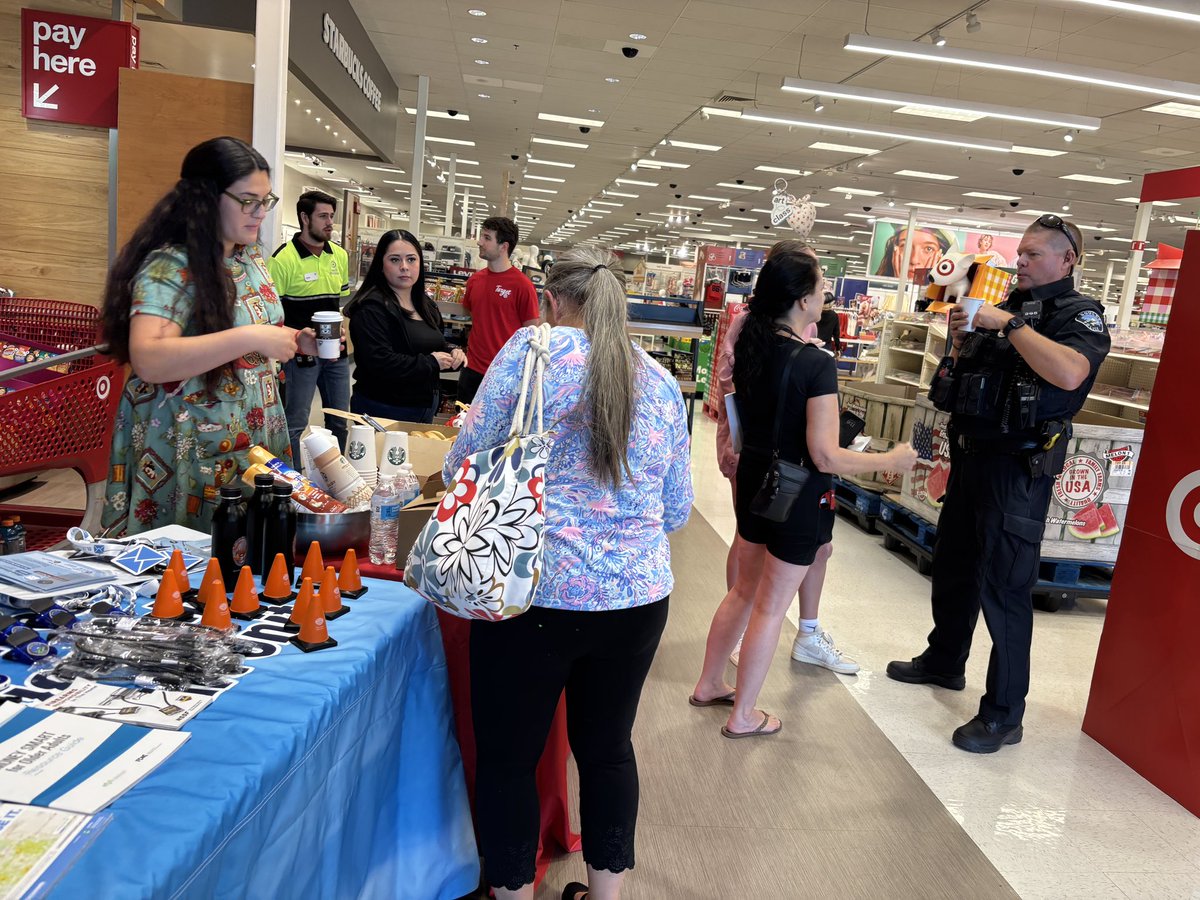 boulderpolice's tweet image. Join us now till 11am for Coffee with a Cop at the Starbucks inside Target at 2800 Pearl!