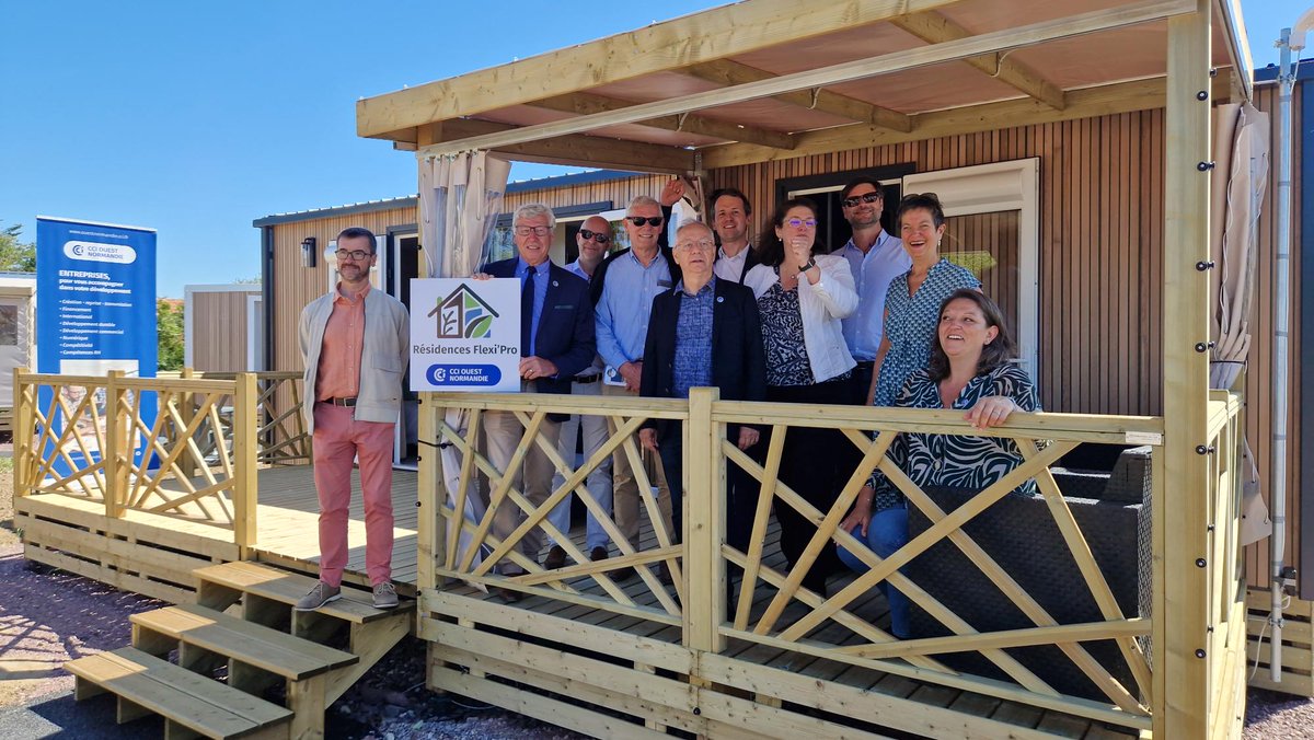 CCIOuestNormand's tweet photo. 🏡 Manque de logements = frein au recrutement ?
Notre CCI Ouest Normandie et la commune de Barneville-Carteret lancent Flexi’Pro : 10 logements pour loger saisonniers et salariés en mission.
✅ Un projet concret, au service des entreprises locales ! 
 #Normandie #Manche https://t.co/QvhZ9Yy4j4