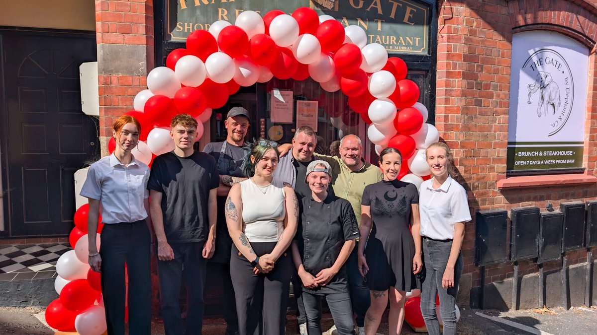 OriginalShrews's tweet image. Say hello to The Gate by Elephant & Co! 🎊
Located in Traitor's Gate Arcade, The Gate serves up indulgent brunches and steakhouse dinners.
Go American and sample the steak and eggs breakfast - you won't look back! 🥩🍳
Learn more 👉 originalshrewsbury.co.uk/business-direc…