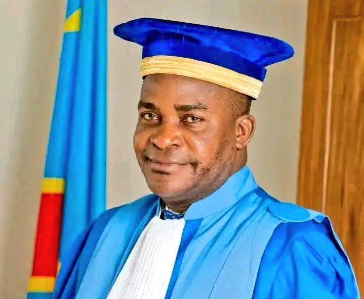 🌐 #RDC: Dieudonné #Kamuleta reconduit à la tête de la #Cour_constitutionnelle⏬ congomonde.cd/rdc-dieudonne-…